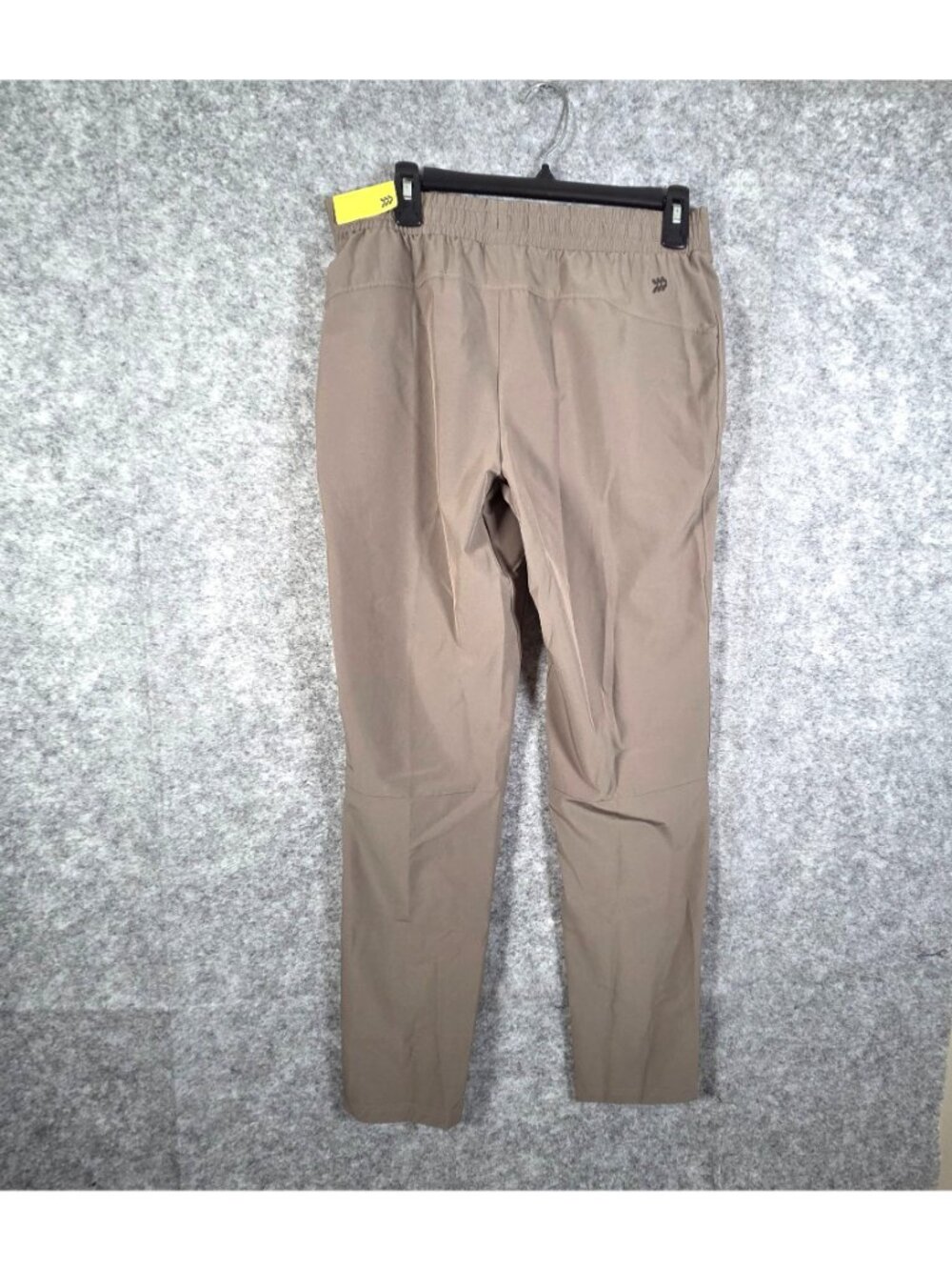 All In Motion NWT Women’s Stretch Woven High-Rise Taper Pants Beige Size S - Picture 7 of 11